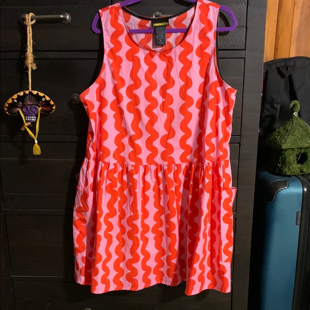 Nooworks Red and Pink Squiggle Big Pockets Dress! #EUC